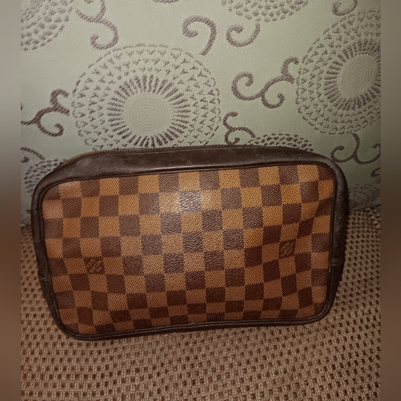 Louis Vuitton Rare Damier Ebene Trousse Toilette 28 Pouch - Picture 1 of 7